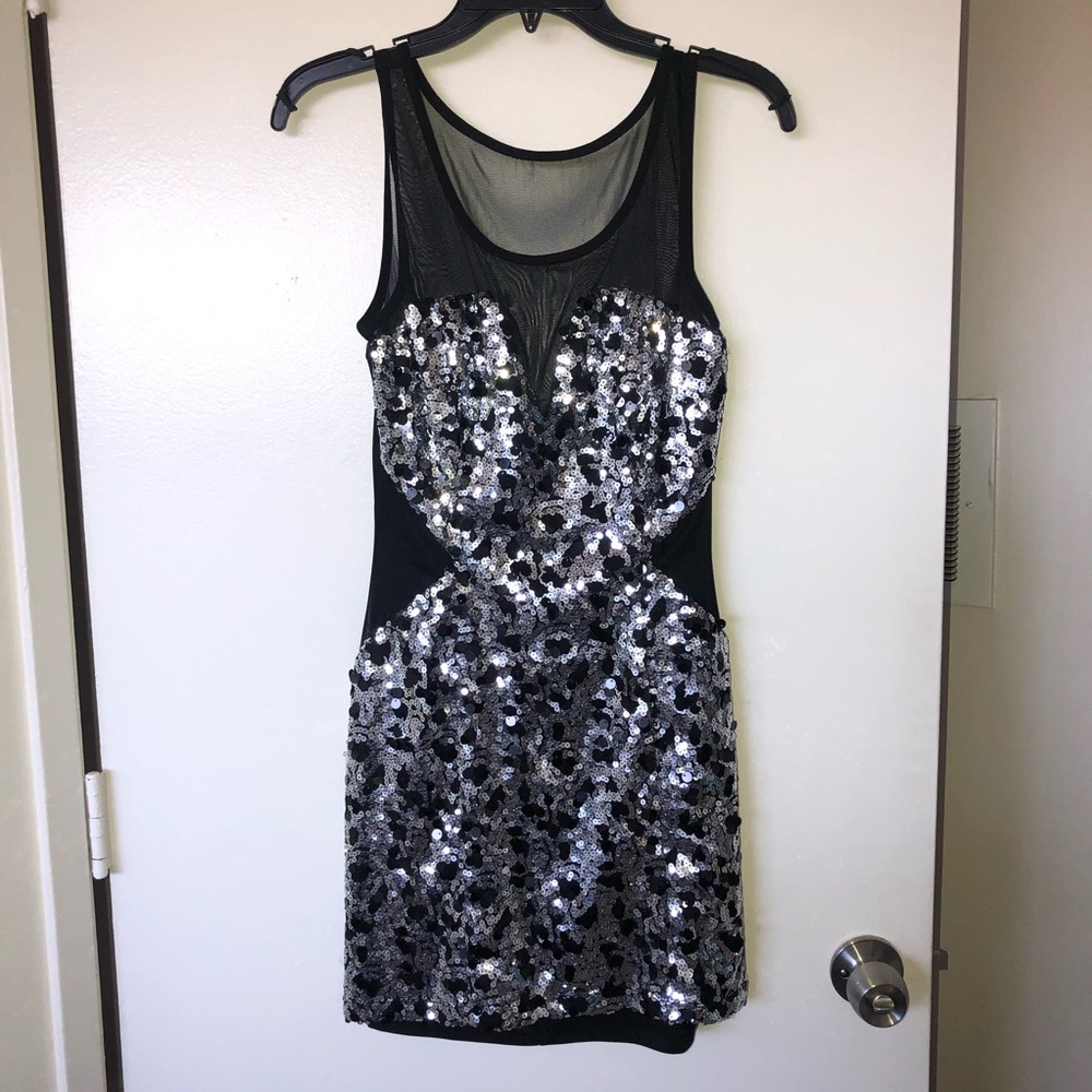 Trixxi Sequin Mesh women’s dress size 9